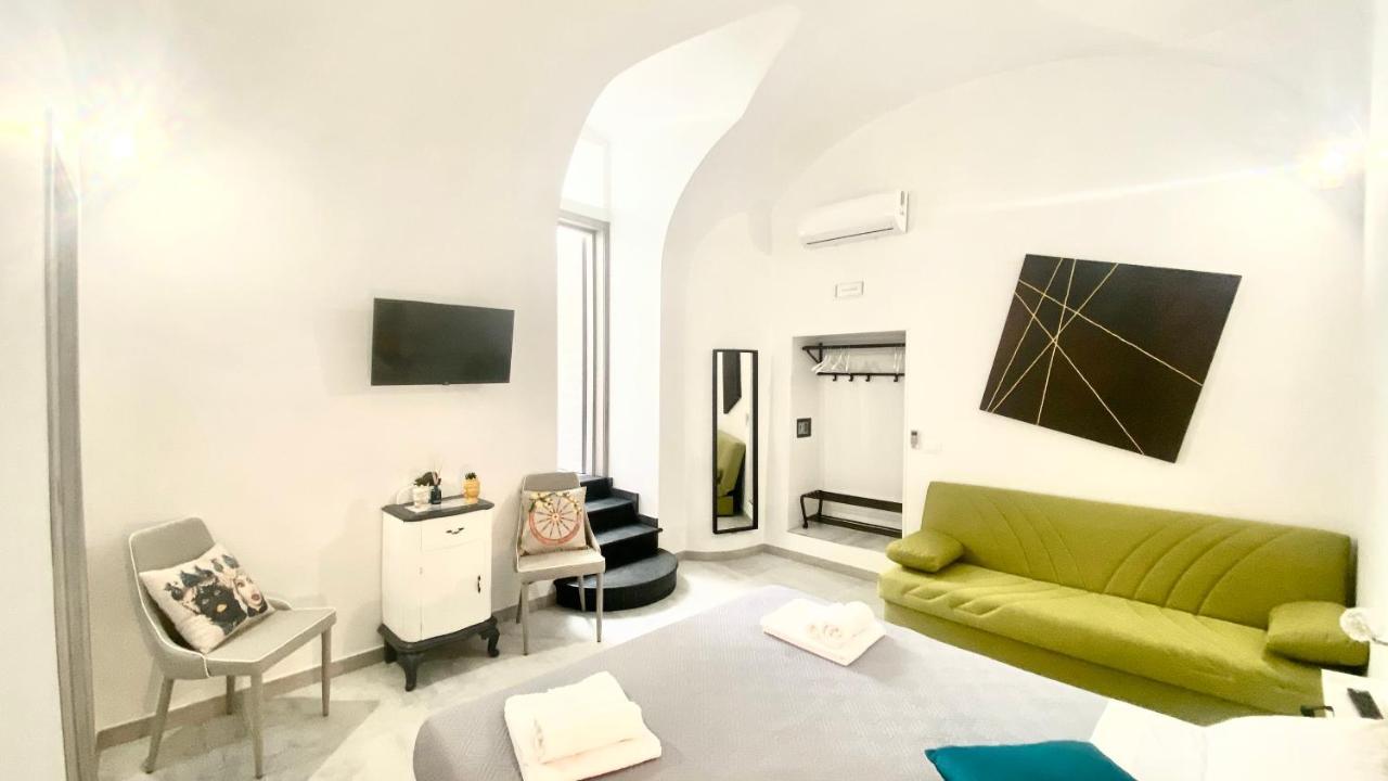 Rossaroll One Park Free Villa Noto Bagian luar foto
